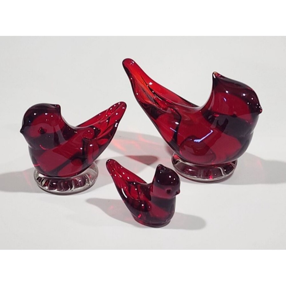 Vintage Leo Ward 1999 Signed Royal Cardinal Glass Red Bird Figurines Lot of 3